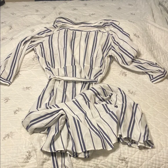 Vince Camuto Navy and White Striped Dress - Picture 4 of 4